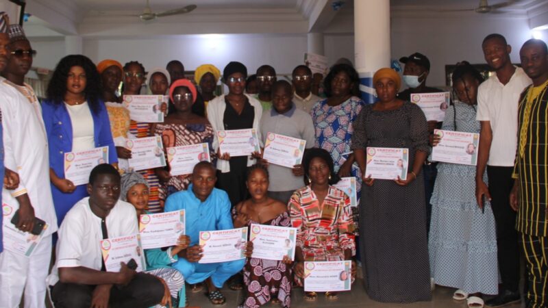 RED TECHNOLOGIE-ONG sur l’initiative du Cadre de concertation des jeunes leaders (CCJL) a organisé une formation intensive de trois (03) jours