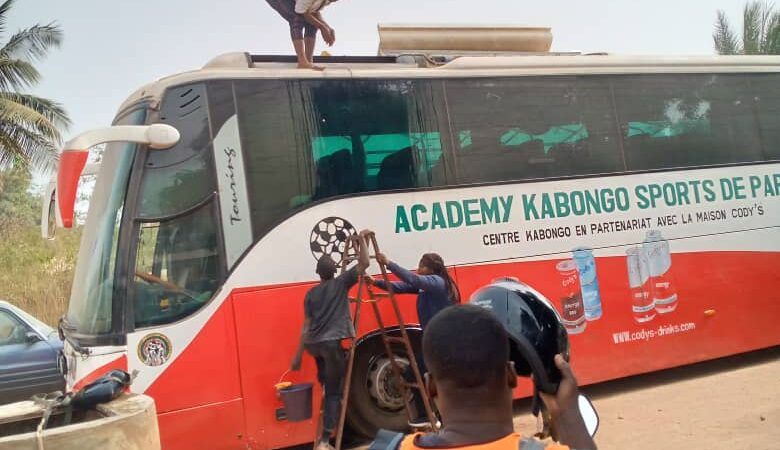 L’ACADEMY KABONGO SPORTS FAIT LA RÉVISION ET LE BILAN DE LEUR BUS