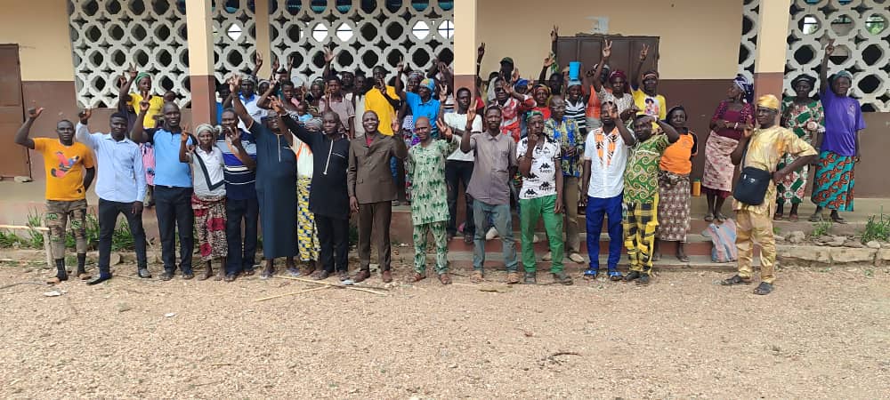 FIN DE LA TOURNÉE DE REMERCIEMENT ET DE REMOBILISATION DANS L’ARRONDISSEMENT DE NATTA DANS LA COMMUNE DE BOUKOMBÉ PAR LES LIEUTENANTS DU BLOC RÉPUBLICAIN : LE VILLAGE DE  KOUWONATOUGOU BOUCLE LA BOUCLE