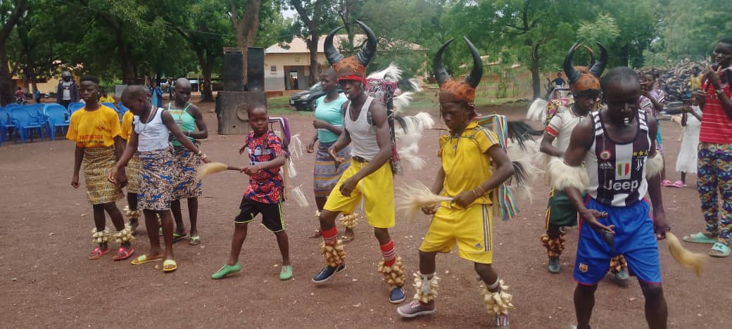 ATACORA: CULTURE/ DÉVELOPPEMENT La communauté Otammari de Tanguiéta en fête.