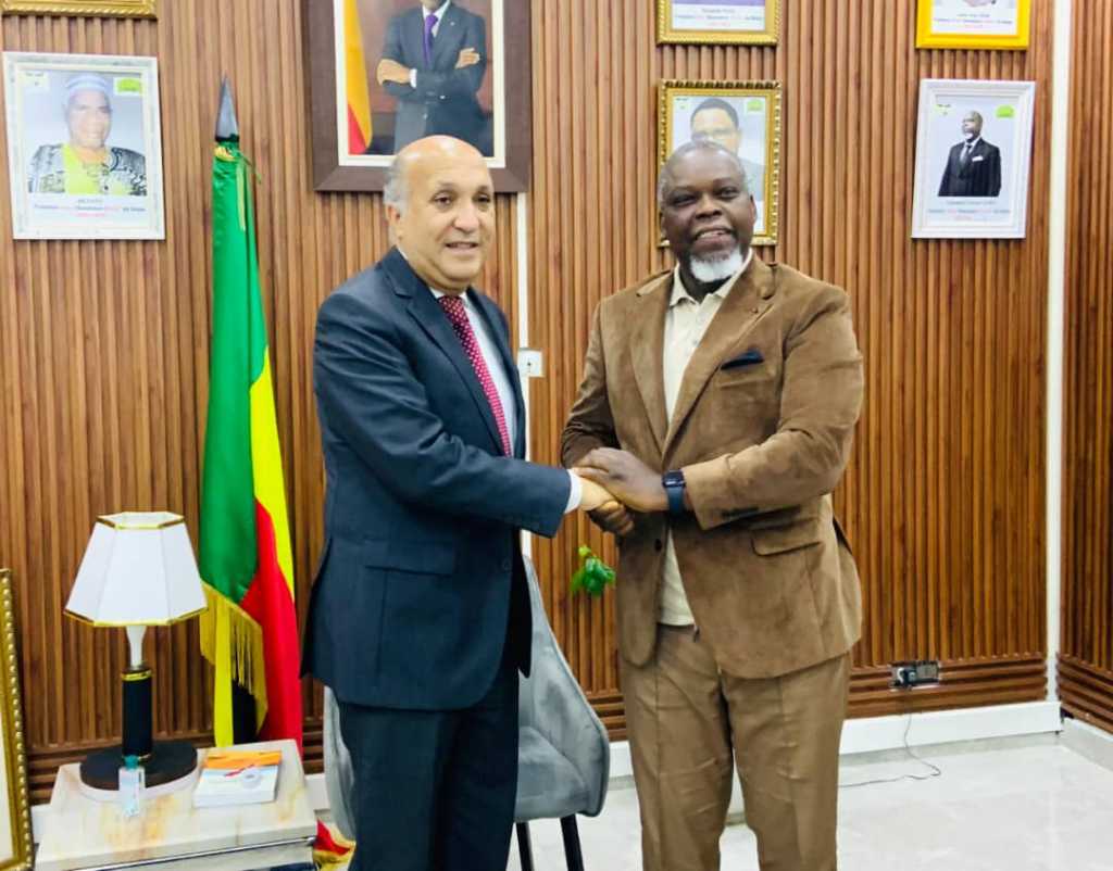 Haac:Edouard LOKO  reçoit  l’ambassadeur du Maroc au Benin