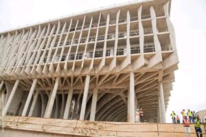 WhatsApp-Image-2025-05-21-at-20.14.25-300x200 VISITE DU NOUVEAU SIEGE DE PARLEMENT:la Conférence des Présidents de l’Assemblée nationale sur le chantier du nouveau siège de notre institution