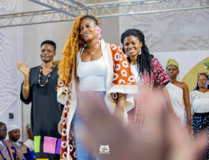 WhatsApp-Image-2026-07-19-at-17.47.042-300x230 Valorisation du patrimoine textile béninois et promotion du Made in Benin La Nuit du Kanvo et de l'Indigo consacre le génie créatif des artisans et stylistes béninois